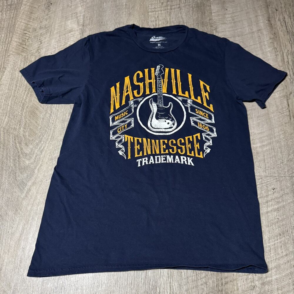 Nashville Tennessee Music City Graphic Tee Shirt Size M Blue Guitar 100% Cotton